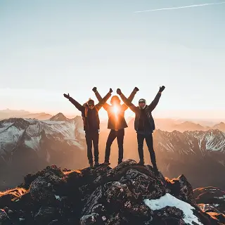 玩马字的人是什么意思